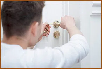 Interstate Locksmith Shop Fort Lauderdale, FL 954-364-3659 Interstate Locksmith Shop Fort Lauderdale, FL 954-364-3659 - 14-install-new-lock
