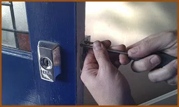 Interstate Locksmith Shop Fort Lauderdale, FL 954-364-3659 - 10-lock-smiths